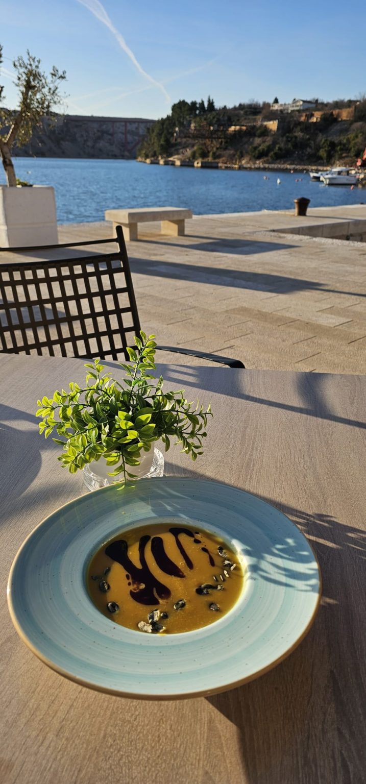 Bistro Biser Maslenica 14